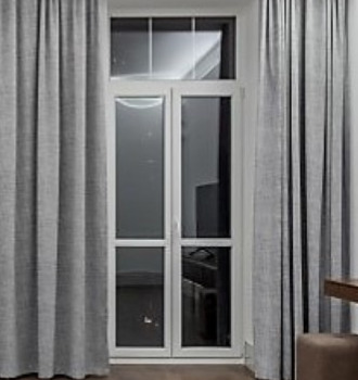 Dvokrilna PVC balkonska vrata